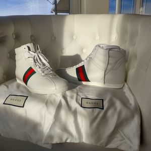 Men's Gucci shoes